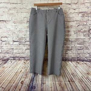 Kate Hill Black Check Seersucker High Rise Crop Pants